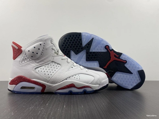 Reps TBkick Jordan Hare 6 CT8529-162 Retro 0725